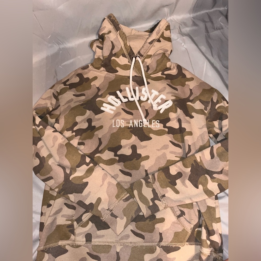 Hollister Sweatshirt